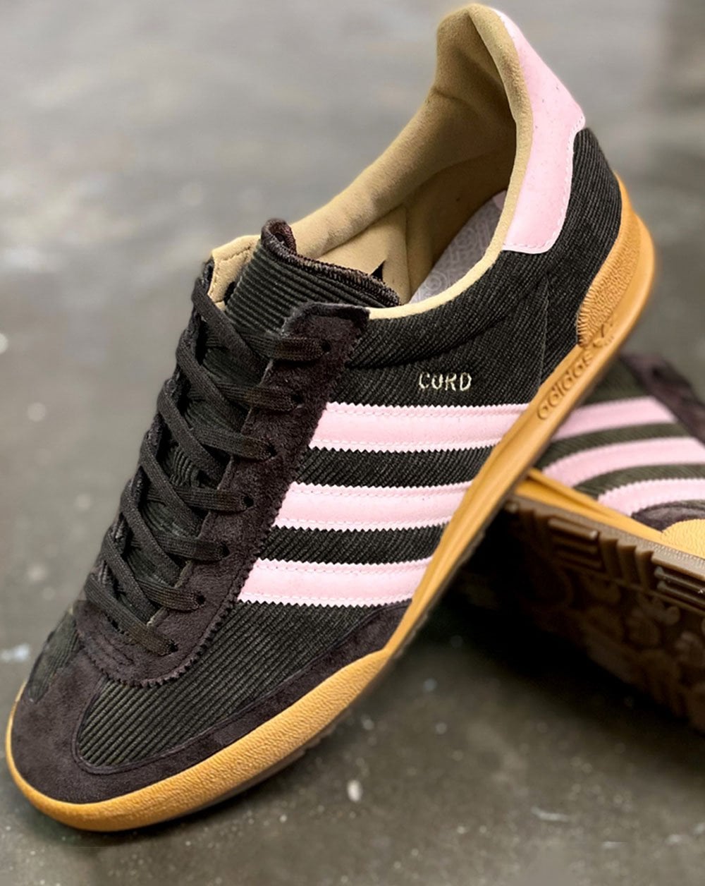Adidas Cord Sneakers Braun/Zartrosa