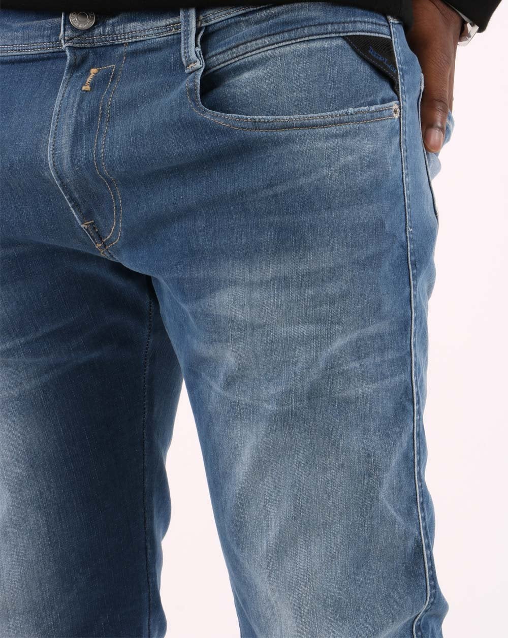 Replay Anbass Hyperflex Re-used Jeans Mittelblau