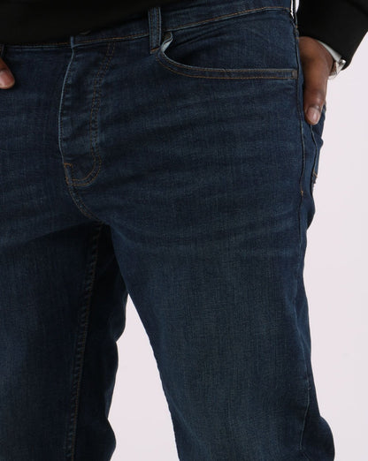 Weekend Offender – Locker geschnittene Jeans in dunklem Vintage-Look