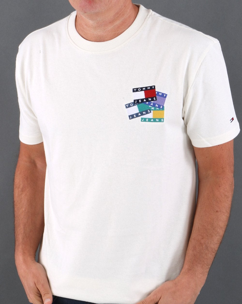 Tommy Jeans Flag Badge T-shirt Ivory