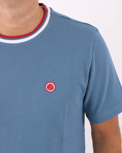 Pretty Green – Tilby Neck Stripe T-Shirt Blau