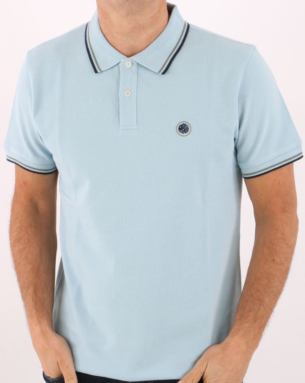 Pretty Green Poloshirt mit Streifen in Hellblau