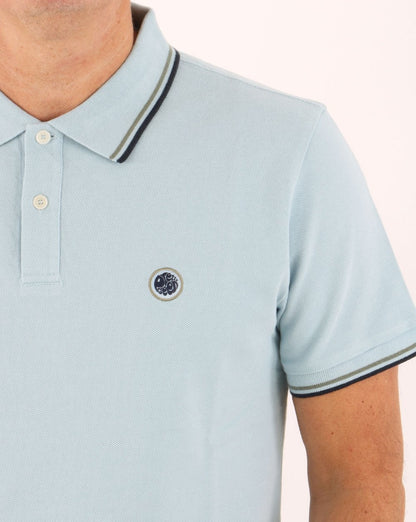 Pretty Green Poloshirt mit Streifen in Hellblau
