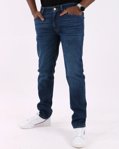 Lacoste – Slim-Fit-Jeans in verwaschenem Dunkelblau (Medium)