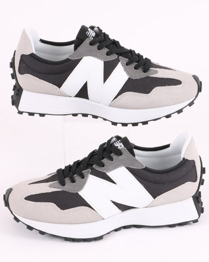 New Balance 327 Trainer Schwarz/Grau