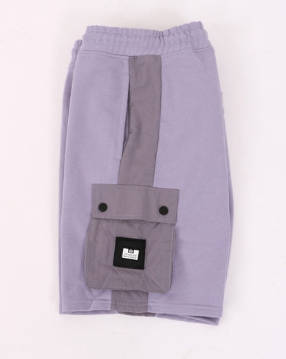 Weekend Offender Cargo-Sweatshorts in Primrose