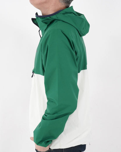Berghaus Corbeck Windjacke Grün/Hellgrau