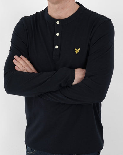 Lyle &amp; Scott – Langärmliges Henley-T-Shirt in Marineblau