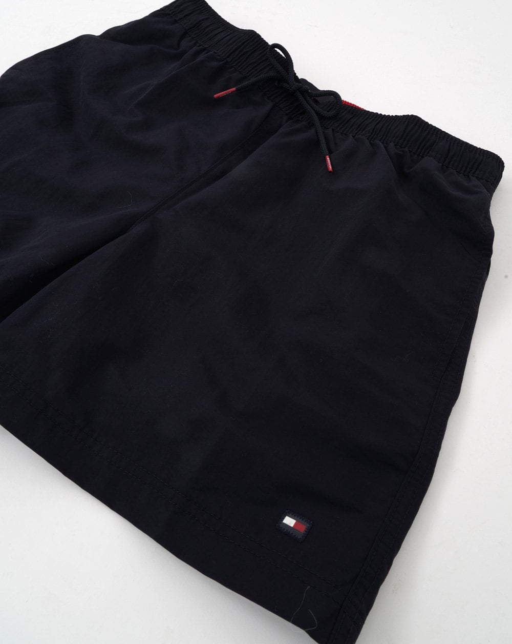 Tommy Hilfiger – Badeshorts in Marineblau
