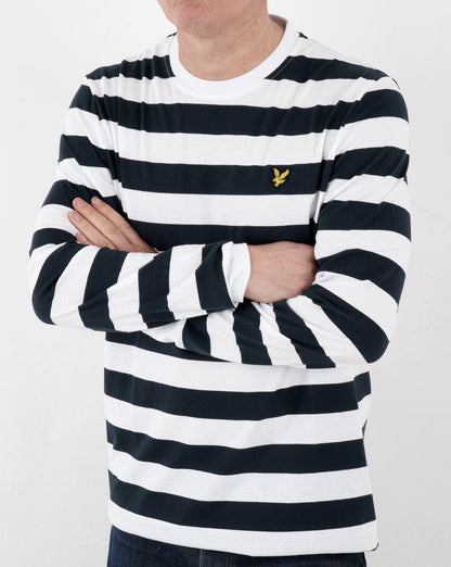 Lyle &amp; Scott – Langärmliges, gestreiftes T-Shirt in Dunkelmarineblau