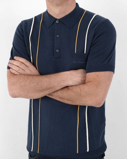 Ben Sherman – Minimal Mod – Gestreiftes Strick-Poloshirt in Blau