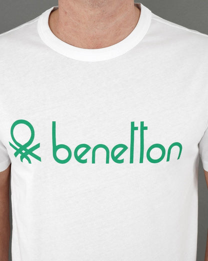 Benetton T-Shirt mit großem Logo in Weiß