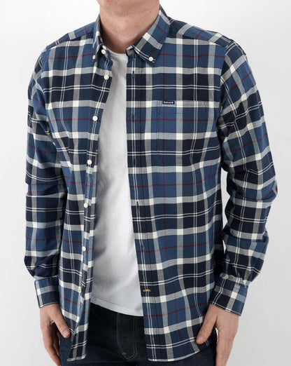Barbour – Lewis – Maßgeschneidertes Hemd in Sommermarineblau