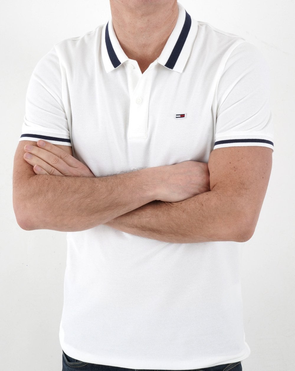 Tommy Jeans – Stretch-Poloshirt mit Streifen in Weiß