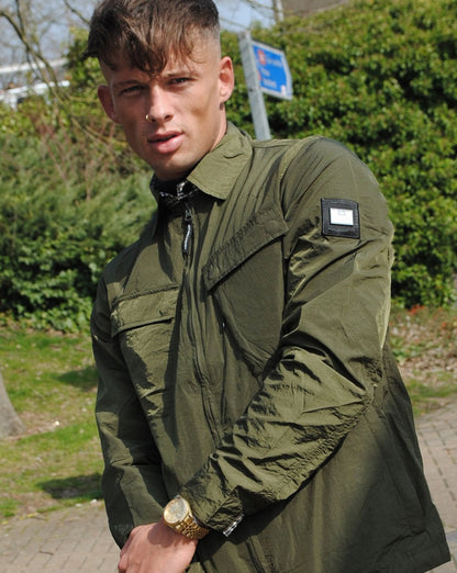 Weekend Offender Juniper Hills Überhemd Grün