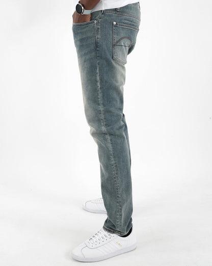 Pretty Green – Schmal geschnittene Jeans „Elwood“ in heller Waschung