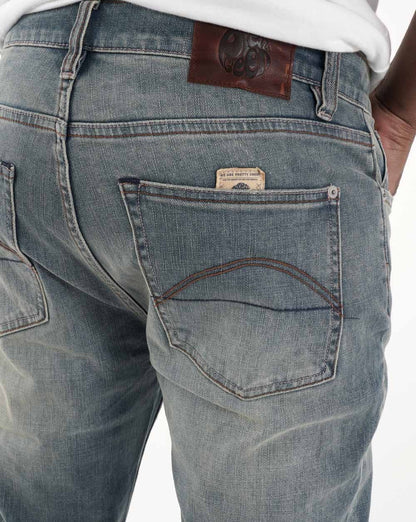 Pretty Green – Schmal geschnittene Jeans „Elwood“ in heller Waschung