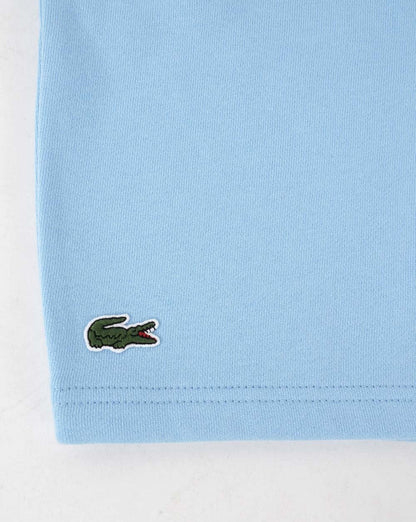 Lacoste – Fleece-Shorts mit Gesäßtasche, Himmelblau
