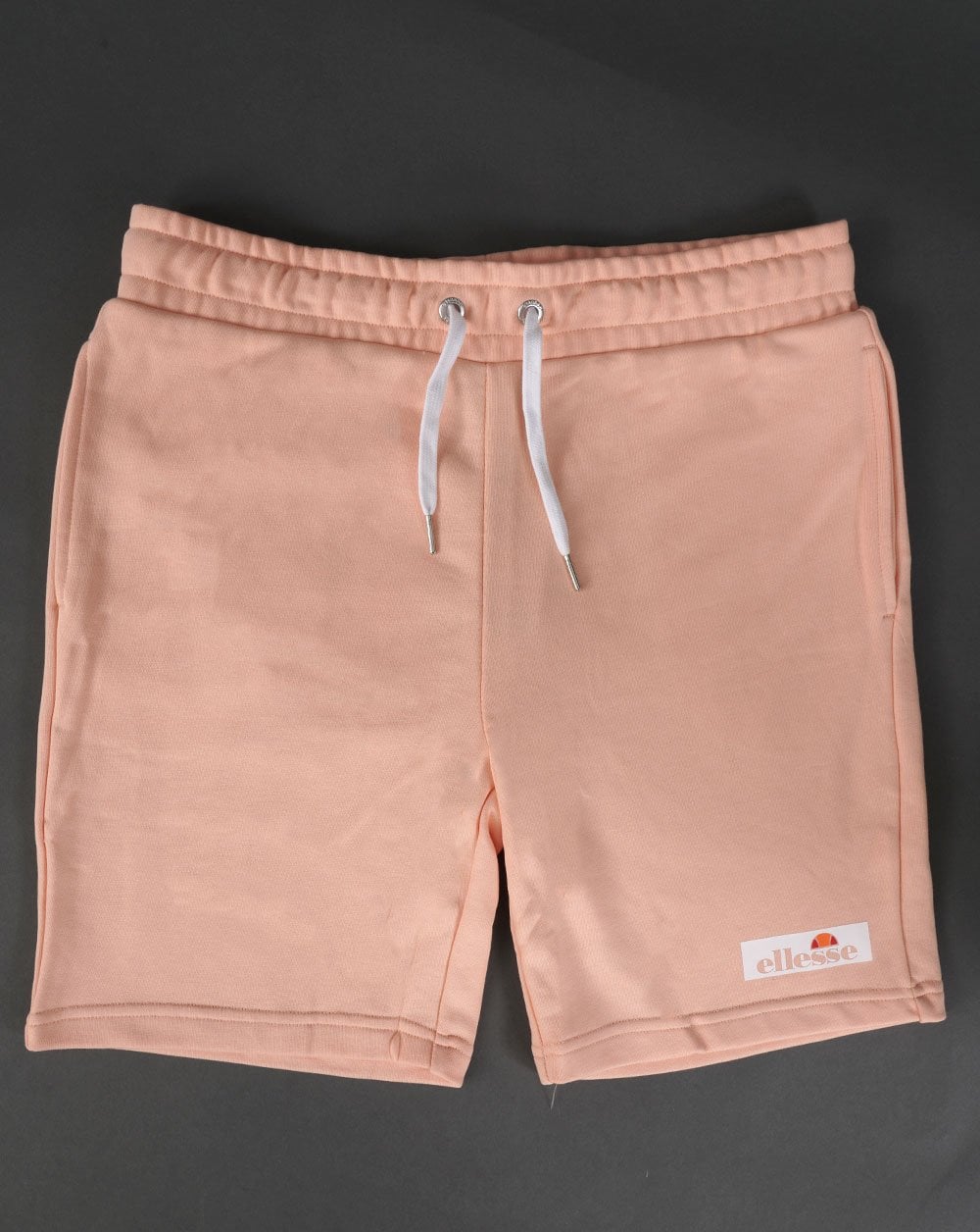 Ellesse – Nanyas – Sweatshorts in Pfirsich