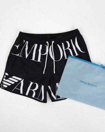 Emporio Armani – Schwarze Badeshorts mit Marco-Logo