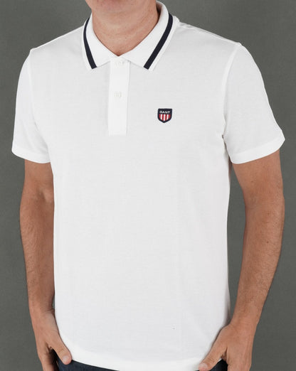 Gant Retro Shield Piqué Kurzarm-Poloshirt Weiß