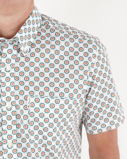 Ben Sherman – Target – Gepunktetes Kurzarmhemd in Orange