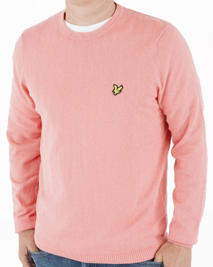 Lyle &amp; Scott – Rundhalspullover aus Baumwoll-Merinowolle in Rosa