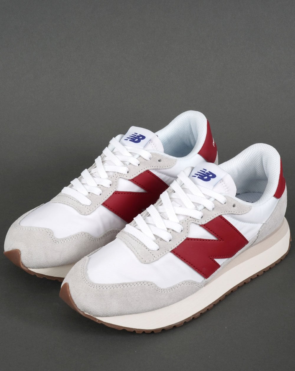 New Balance 237 Trainer Weiß/Rot