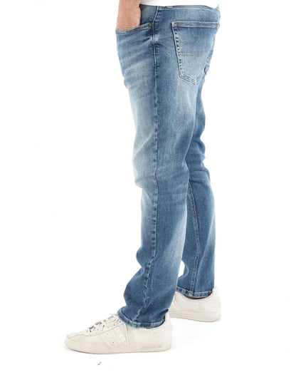 Tommy Jeans – Scanton – Schmal geschnittene Jeans in mittlerer Waschung