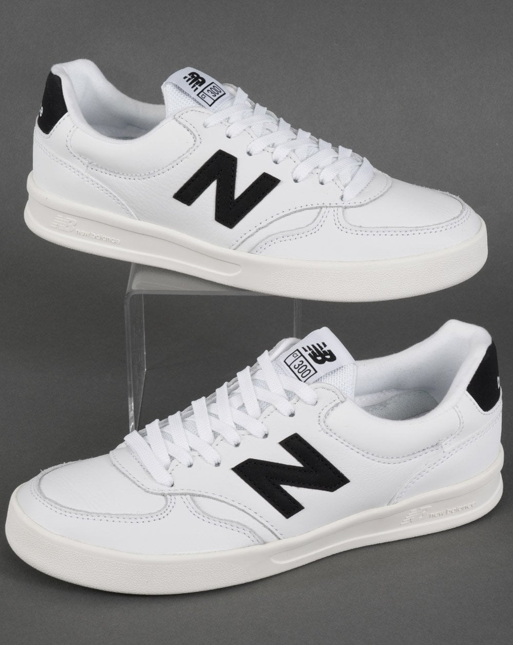 New Balance 300 Ledersneaker Weiß/Schwarz