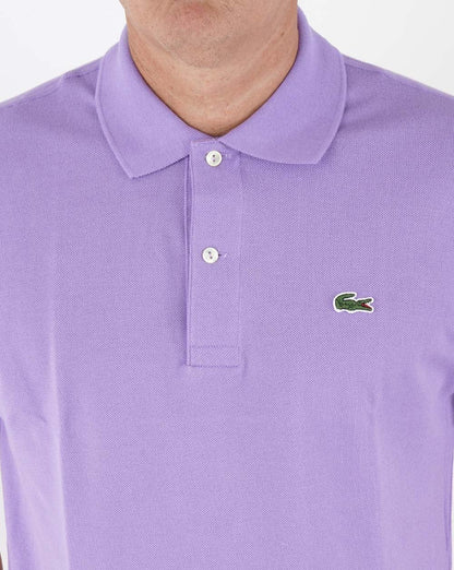 Lacoste – Klassisches Poloshirt in Lila