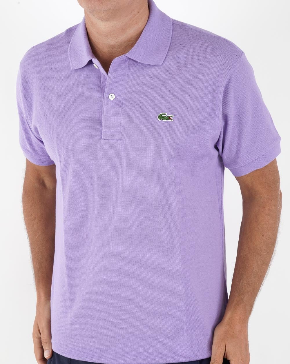 Lacoste – Klassisches Poloshirt in Lila