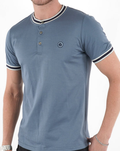 Pretty Green Marriot Henley T-Shirt Blau