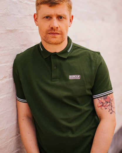 Barbour International Essential Poloshirt mit Streifen in Grün