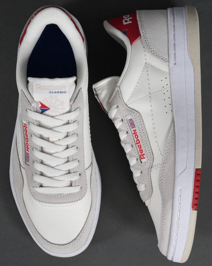 Reebok Court Peak Sneaker Off-White/Rot