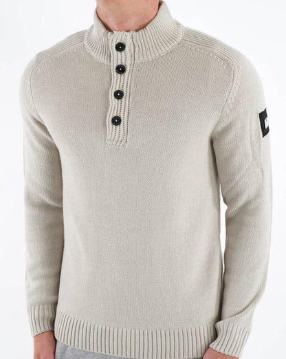 Weekend Offender Castillos Strickstein