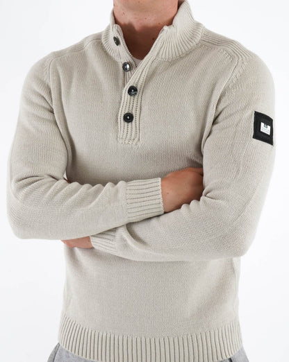 Weekend Offender Castillos Strickstein