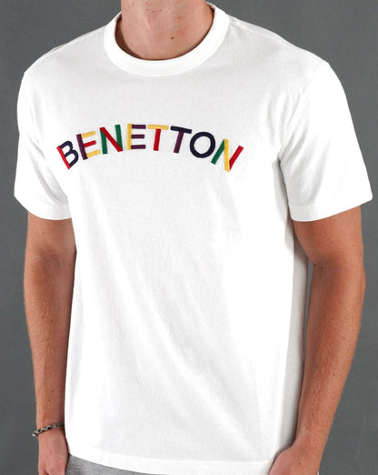 Benetton T-Shirt mit Logo auf der Brust in Weiß