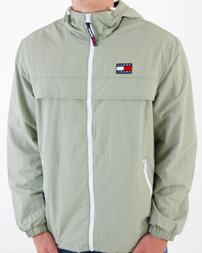 Tommy Jeans – Chicago – Windjacke in verblasstem Grün