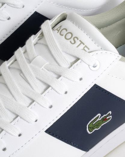 Lacoste Footwear Carnaby Evo Trainer Weiß/Marineblau