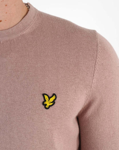 Lyle &amp; Scott – Rundhalspullover aus Baumwoll-Merinowolle in Mauve Dusk