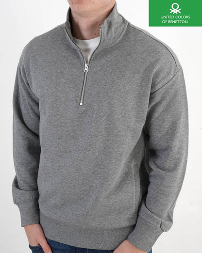 Benetton Sweatshirt mit Viertelreißverschluss in Grau