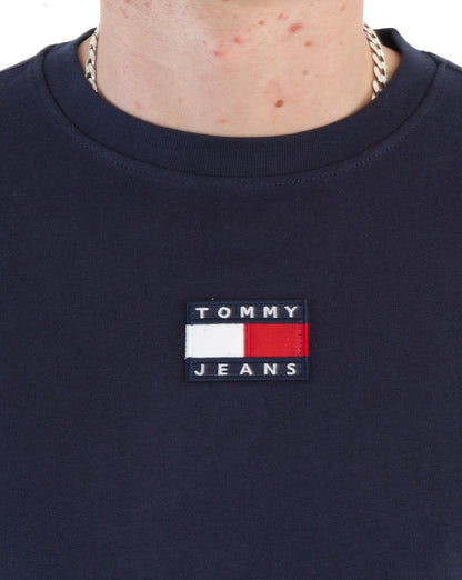 Tommy Jeans – Langärmliges T-Shirt mit Badge in Marineblau