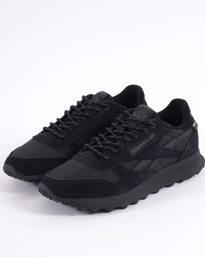 Reebok Classic Cordura Winter-Sneaker in Schwarz