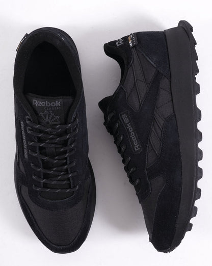 Reebok Classic Cordura Winter-Sneaker in Schwarz