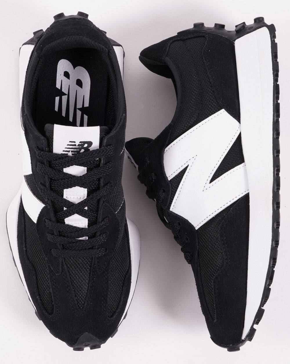 New Balance 327 Trainer Schwarz/Weiß