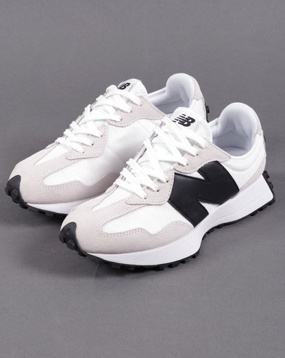 New Balance 327 Trainer Weiß/Schwarz