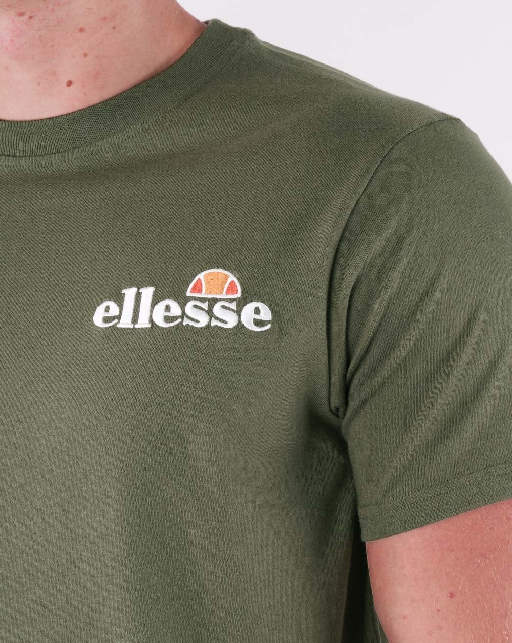 Ellesse – Voodoo – T-Shirt in Khakigrün