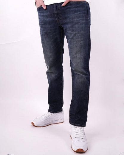 Levi's – 502 – Taper-Jeans in dunklem Indigoblau