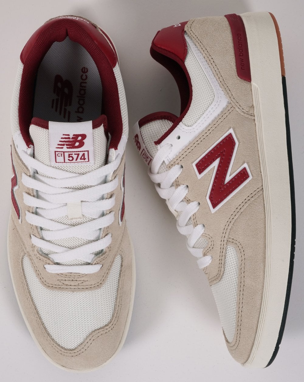 New Balance 574 Sneaker Hellbraun/Burgund